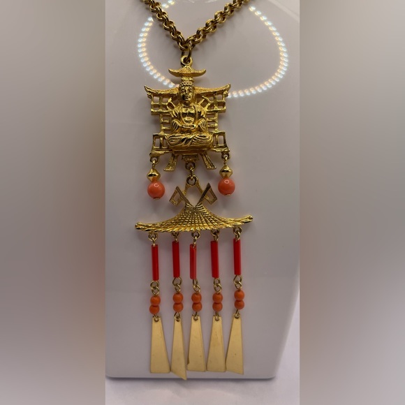 Rare Gorgeous Vintage 1960s Buddha Faux Coral Gold Tone Necklace ART Signed - Picture 9 of 15